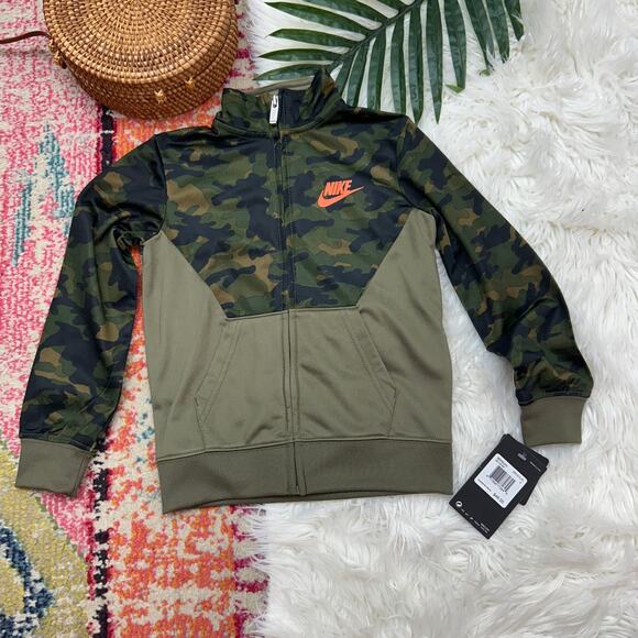 NEW Nike Green Brown Camo Camoflage Full Zip Up Sweatshirt Boys XS / 4 Sporty - Picture 1 of 7
